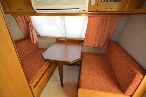 Golden Sand Beach Club & Caravan Holidays 厄吕代尼兹 土耳其