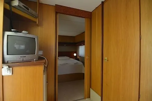 营地 Golden Sand Beach Club & Caravan Holidays 厄吕代尼兹
