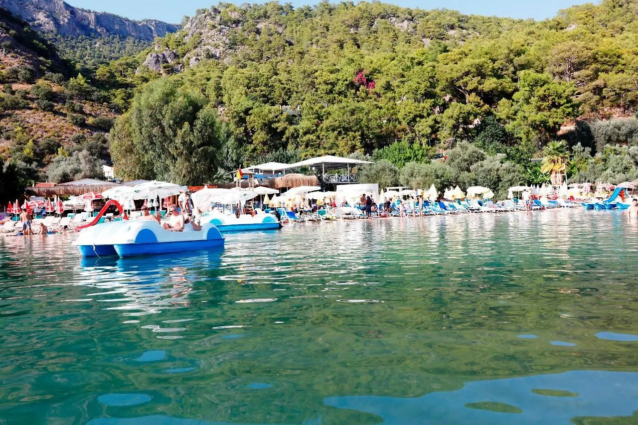 *** 营地 Golden Sand Beach Club & Caravan Holidays 厄吕代尼兹 土耳其