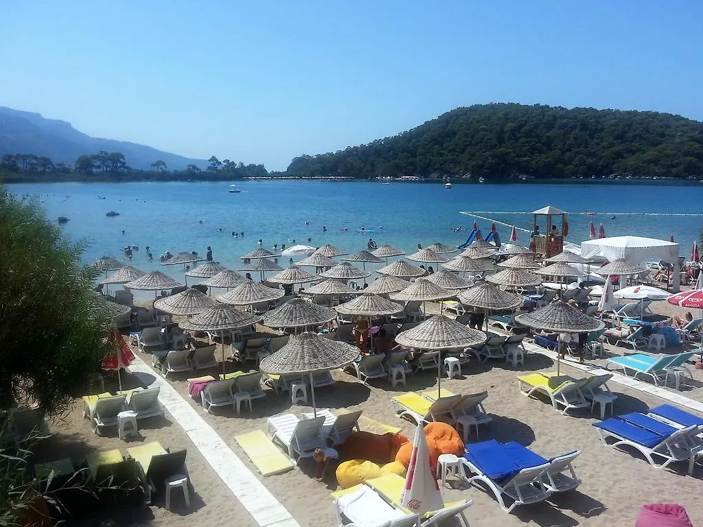 Golden Sand Beach Club & Caravan Holidays Oludeniz