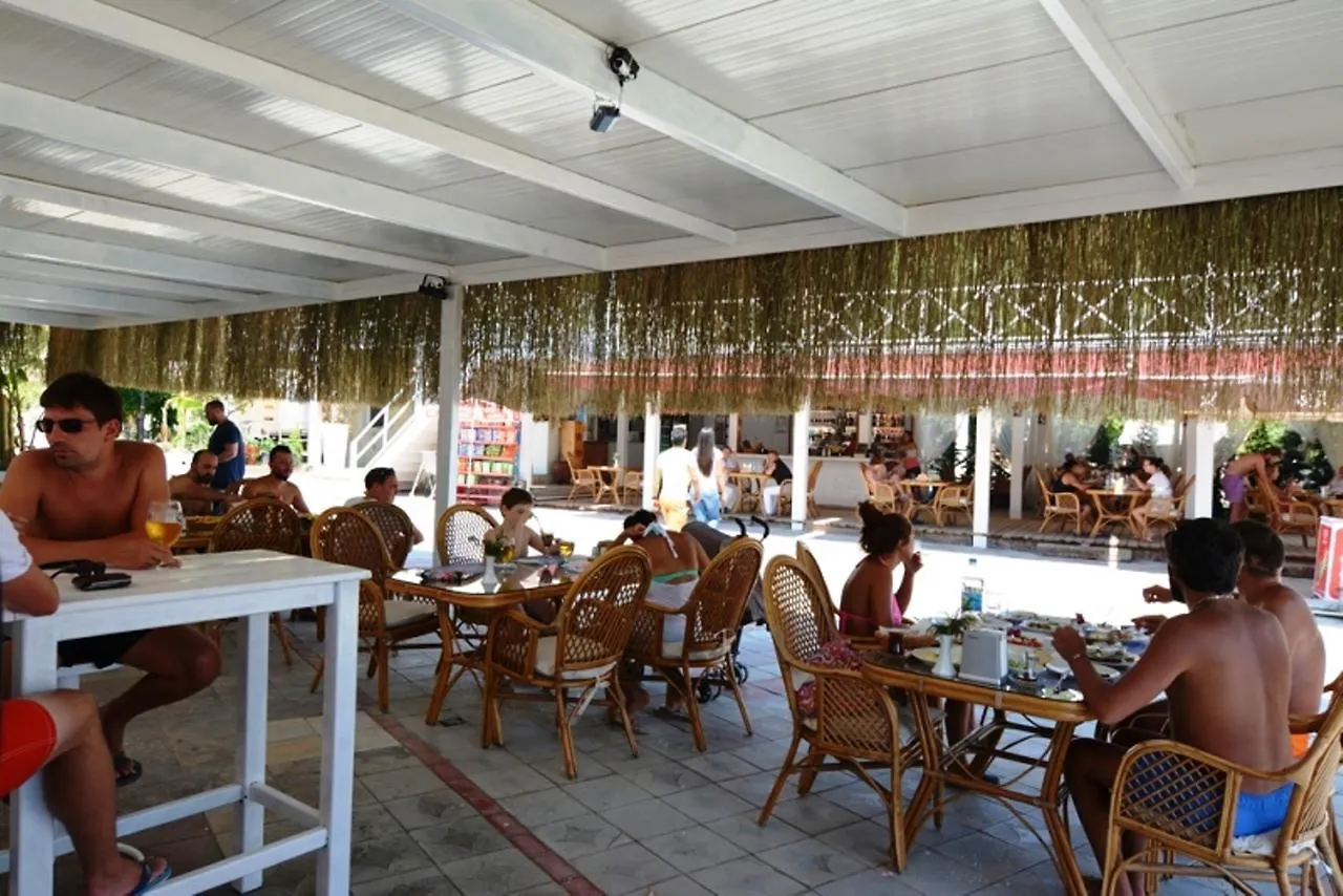 Golden Sand Beach Club & Caravan Holidays Oludeniz Kemp